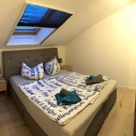 Ostsee-nest Am Wasser Kleines Ferienhaeuschen Am Achterwasser, 800m Feriehus Zempin