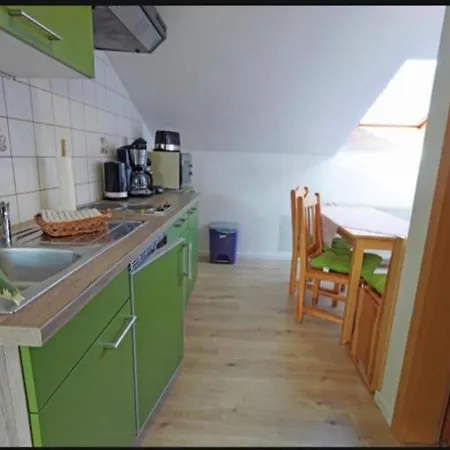 Ostsee-nest Am Wasser Kleines Ferienhaeuschen Am Achterwasser, 800m Feriehus *