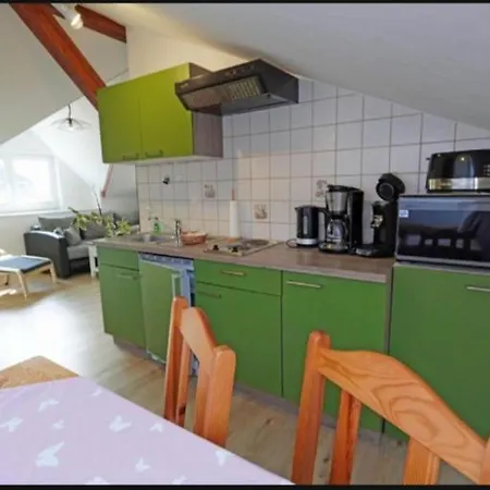 شقة Ostsee-nest, Sonnige Am Achterwasser, 800m Zum
